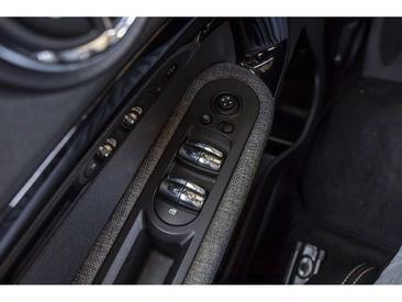 Mini Countryman COOPER SE — photo 44