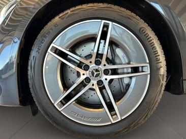 Mercedes Classe E 300 — photo 6