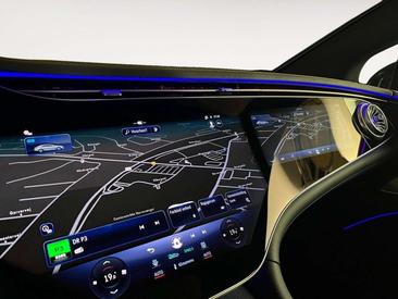 Mercedes EQS 450+ AMG Line — photo 15