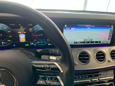 Mercedes Classe E 220 AMG-Line — photo 13