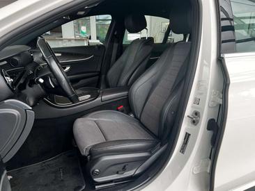 Mercedes Classe E 220 — photo 10