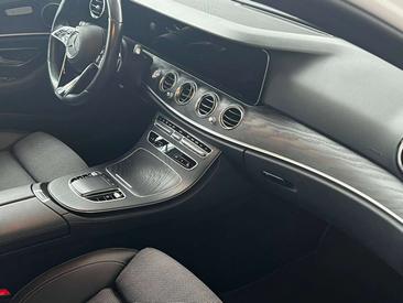 Mercedes Classe E 220 — photo 14