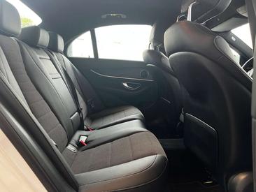 Mercedes Classe E 220 — photo 18