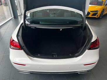 Mercedes Classe E 220 — photo 29