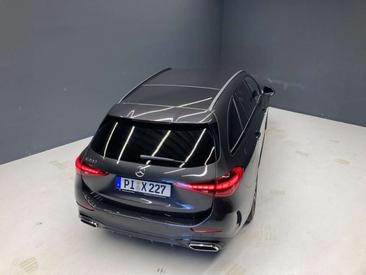 Mercedes Classe C 200 Night Edition — photo 17