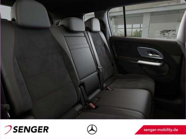 Mercedes GLB 200 — photo 9