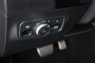 Mercedes EQA 250+ AMG Line — photo 19