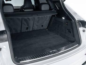 Porsche Cayenne III GTS — photo 9