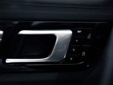 Porsche Cayenne III GTS — photo 23