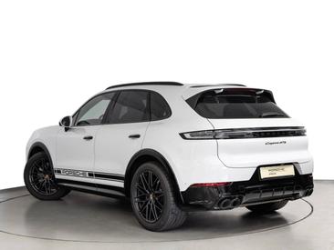 Porsche Cayenne III GTS — photo 3