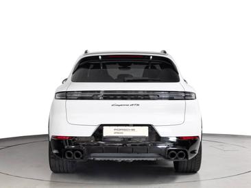 Porsche Cayenne III GTS — photo 5