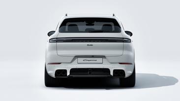 Porsche Cayenne III Turbo E-Hybrid — photo 7