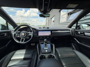 Porsche Cayenne III S Coupé — photo 16