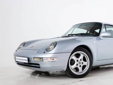 Porsche 993 Carrera Coupé — photo 19