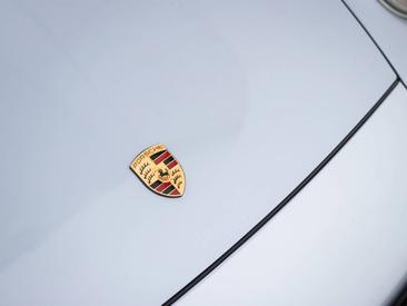 Porsche 993 Carrera Coupé — photo 34