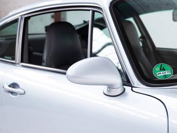 Porsche 993 Carrera Coupé — photo 35