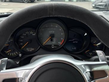 Porsche 991 I GT3 — photo 25