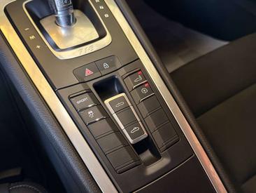 Porsche Boxster Base — photo 13