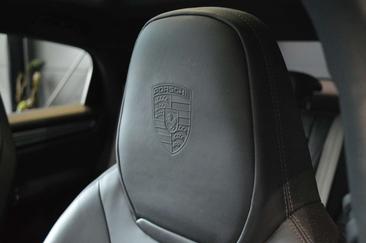 Porsche Cayenne III E-Hybrid Platinum Edition — photo 12
