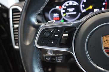 Porsche Cayenne III E-Hybrid Platinum Edition — photo 22