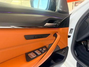 BMW M5 Competition 4.4AS — photo 12