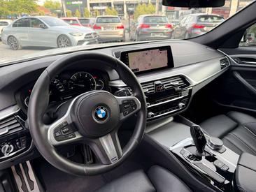BMW Série 5 Touring Individual 520i — photo 8
