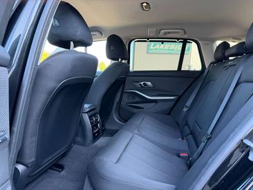 BMW Série 3 320d XDrive — photo 30