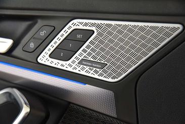 BMW IX1 M-Sport XDrive30 — photo 21