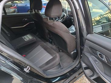BMW Série 3 M Sport 330d XDrive — photo 27