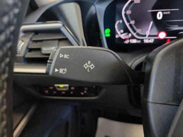 BMW 320 Advantage E — photo 18