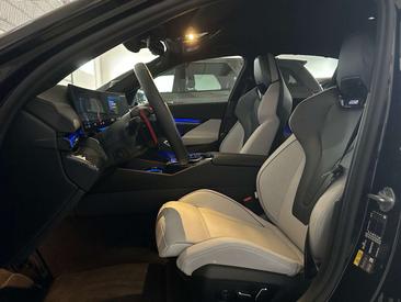 BMW M5 — photo 12