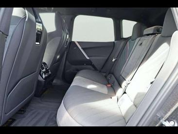 BMW IX M Sport XDrive60 — photo 10