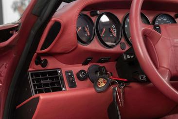Porsche 964 Carrera 2 — photo 46