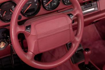 Porsche 964 Carrera 2 — photo 47