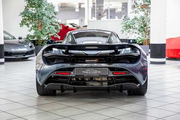 McLaren 720S — photo 5