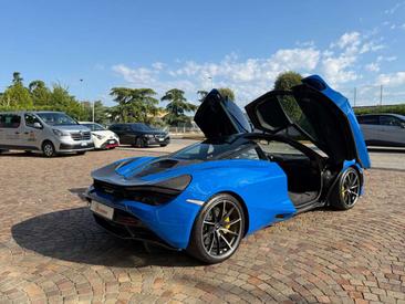McLaren 720S — photo 5