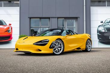 McLaren 750S Spider — photo 16