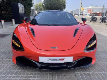 McLaren 720S — photo 8