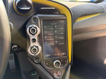 McLaren 720S — photo 23