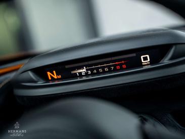 McLaren 720S — photo 26