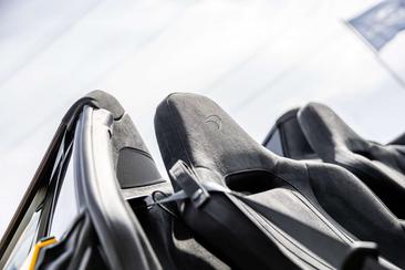 McLaren 750S Spider — photo 37