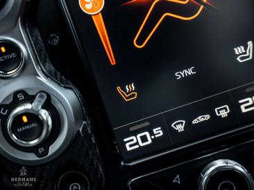 McLaren 720S — photo 31