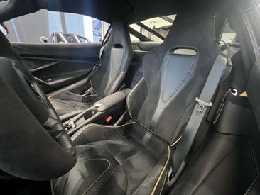 McLaren 720S — photo 15