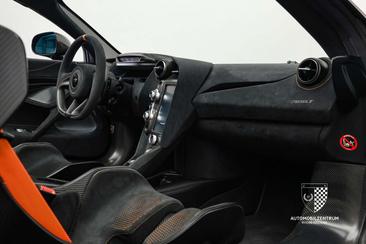 McLaren 765LT Spider — photo 32
