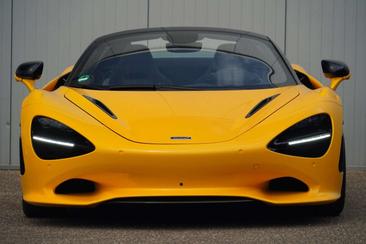 McLaren 750S Spider — photo 19
