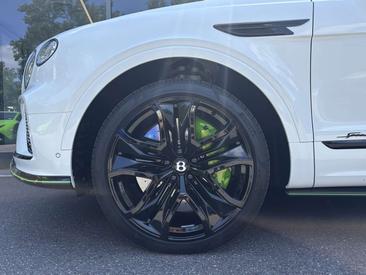 Bentley Bentayga Speed — photo 3