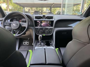 Bentley Bentayga Speed — photo 4