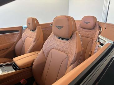 Bentley Continental GT W12 Speed — photo 30