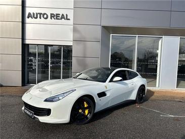 Ferrari GTC4Lusso — photo 2