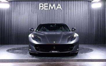 Ferrari 812 Superfast — photo 2